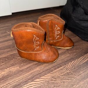 MK MATT KEELY Leather Western Booties